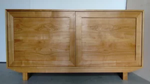 Bahut merisier massif