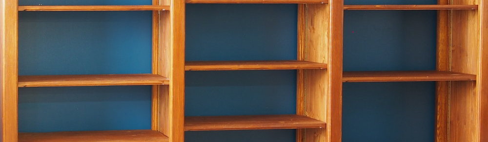 Meuble sur mesure - Bibliothèque bois massif teintée merisier