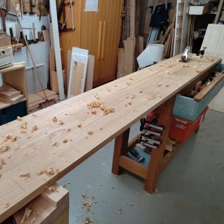 Meuble bas merisier massif - rabot