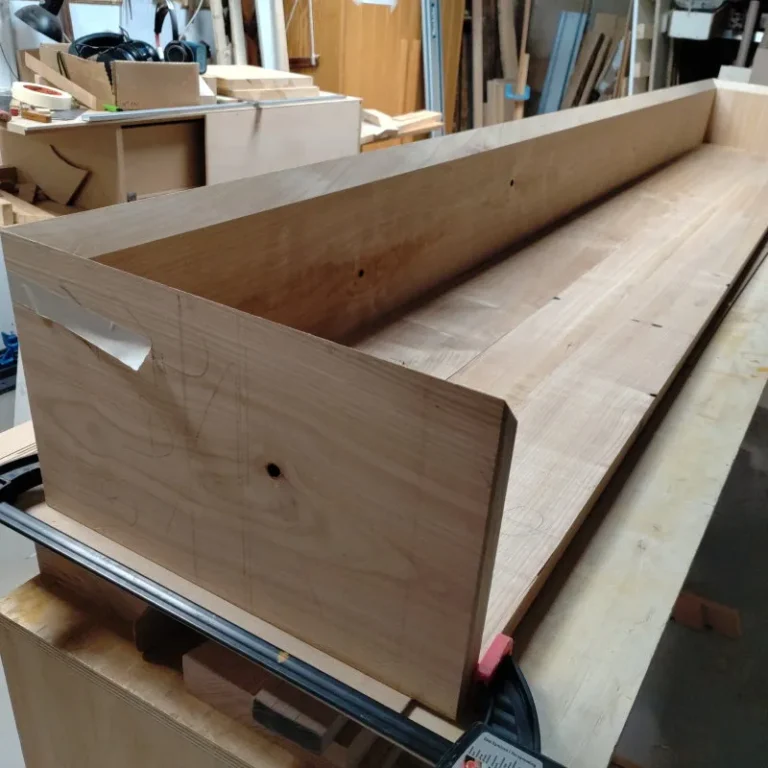 Meuble bas merisier massif - montage