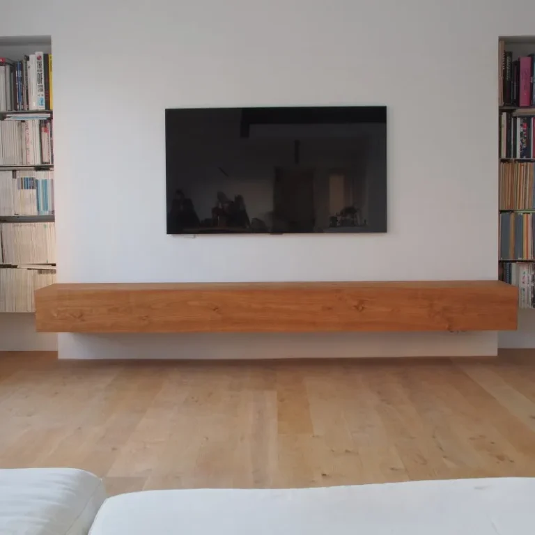 Meuble bas merisier massif