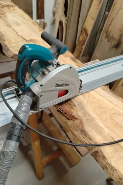 Bibliothèque en chêne - débit